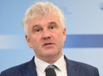 Mikloško žiada zmenu postihu rodičov pre záškoláctvo