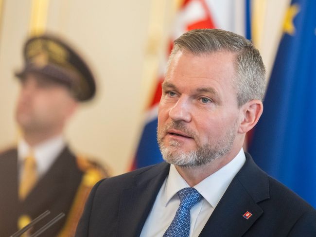 Pellegrini pozval novozvoleného poľského prezidenta na návštevu Slovenska