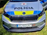 Brutálny útok na verejnosti: Muž škrtil ženu káblom
