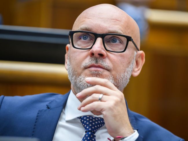 SaS: Invest&iacute;cie v SR s&uacute; najniž&scaron;ie medzi V4, Slovensko potrebuje pravicov&uacute; vl&aacute;du