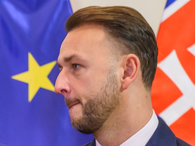 S&uacute;d zamietol n&aacute;vrh &Scaron;utaja E&scaron;toka na zru&scaron;enie kontumačn&eacute;ho rozsudku