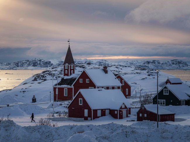Trump chce zasiahnuť v Gr&oacute;nsku, toto sľubuje obyvateľom 